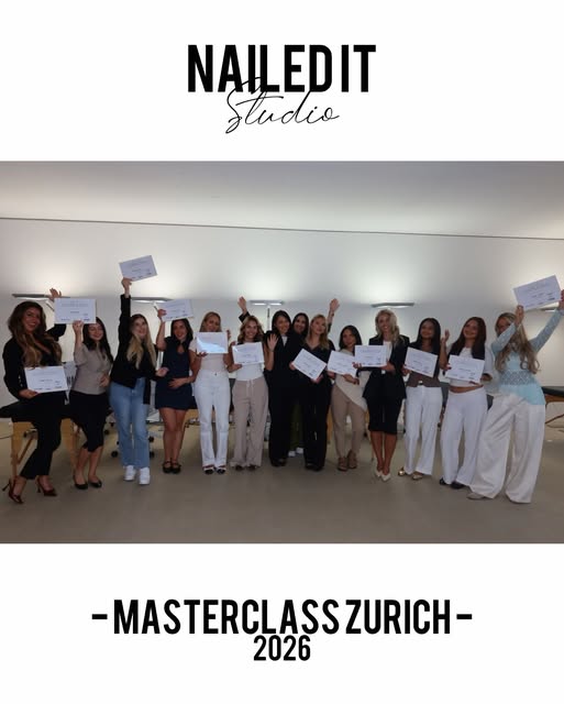 ✨ MASTERCLASS ZÜRICH 2026 - PART 1 ✨ Was für ein wundervoller Tag! 🤍 Ich möchte mich von Herzen bei jeder Einzelnen von euch bedanken für euer Vertrauen, eure Offenheit und vor al